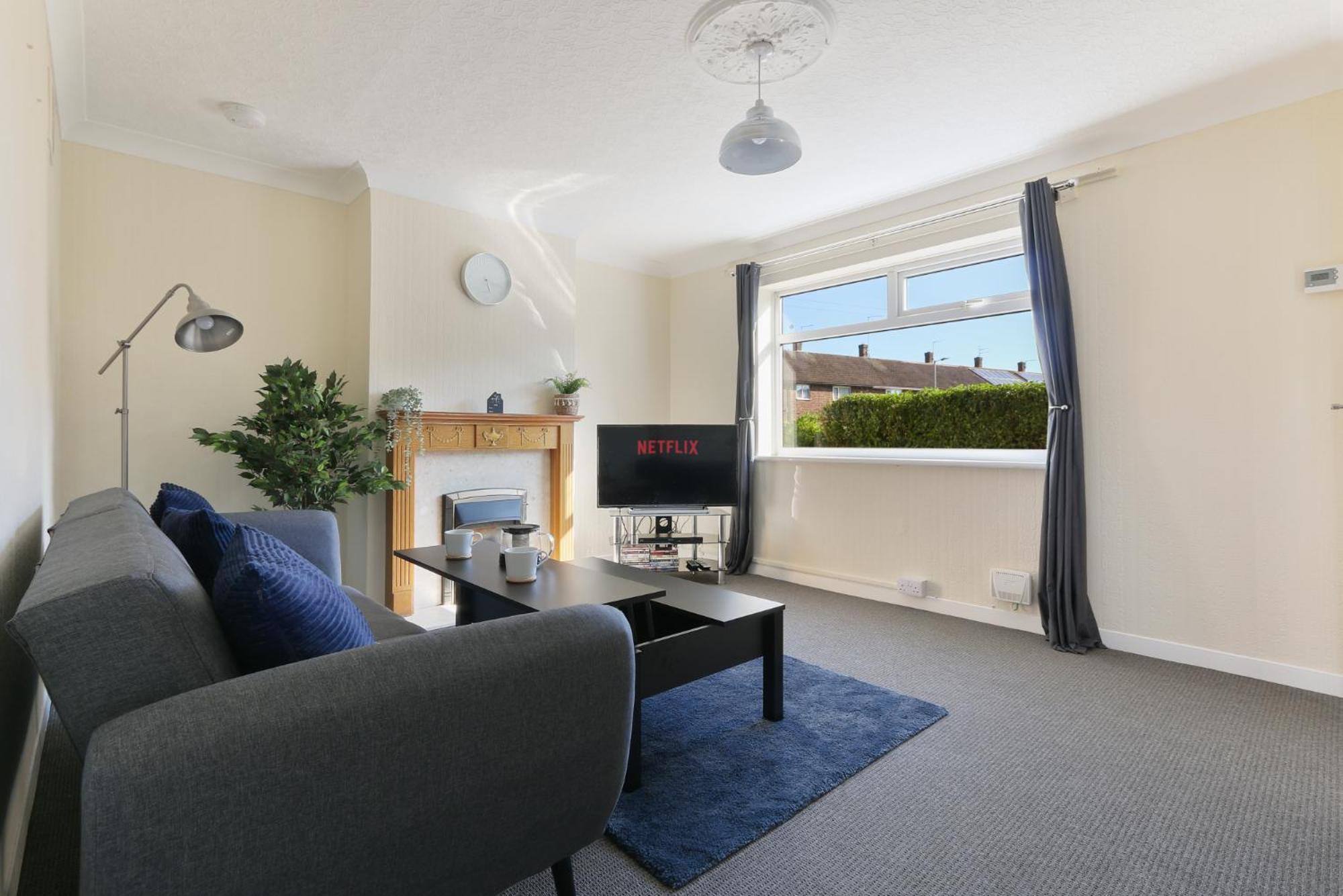 Leconfield Close - Comfy House And Free Parking Kingston upon Hull Exterior foto
