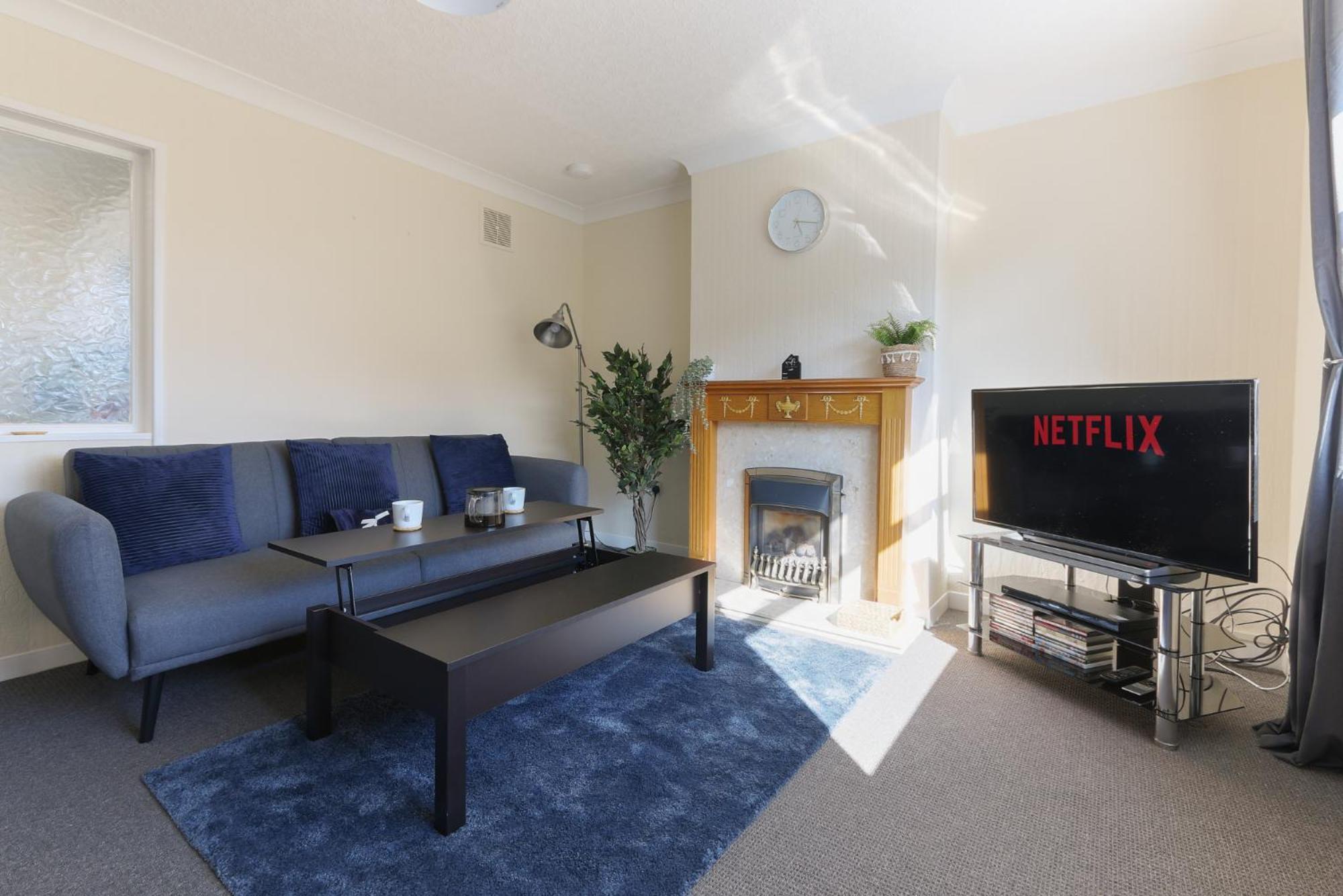 Leconfield Close - Comfy House And Free Parking Kingston upon Hull Exterior foto